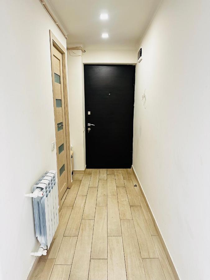 Suite Apartment On Pushkin Street Jereván Kültér fotó